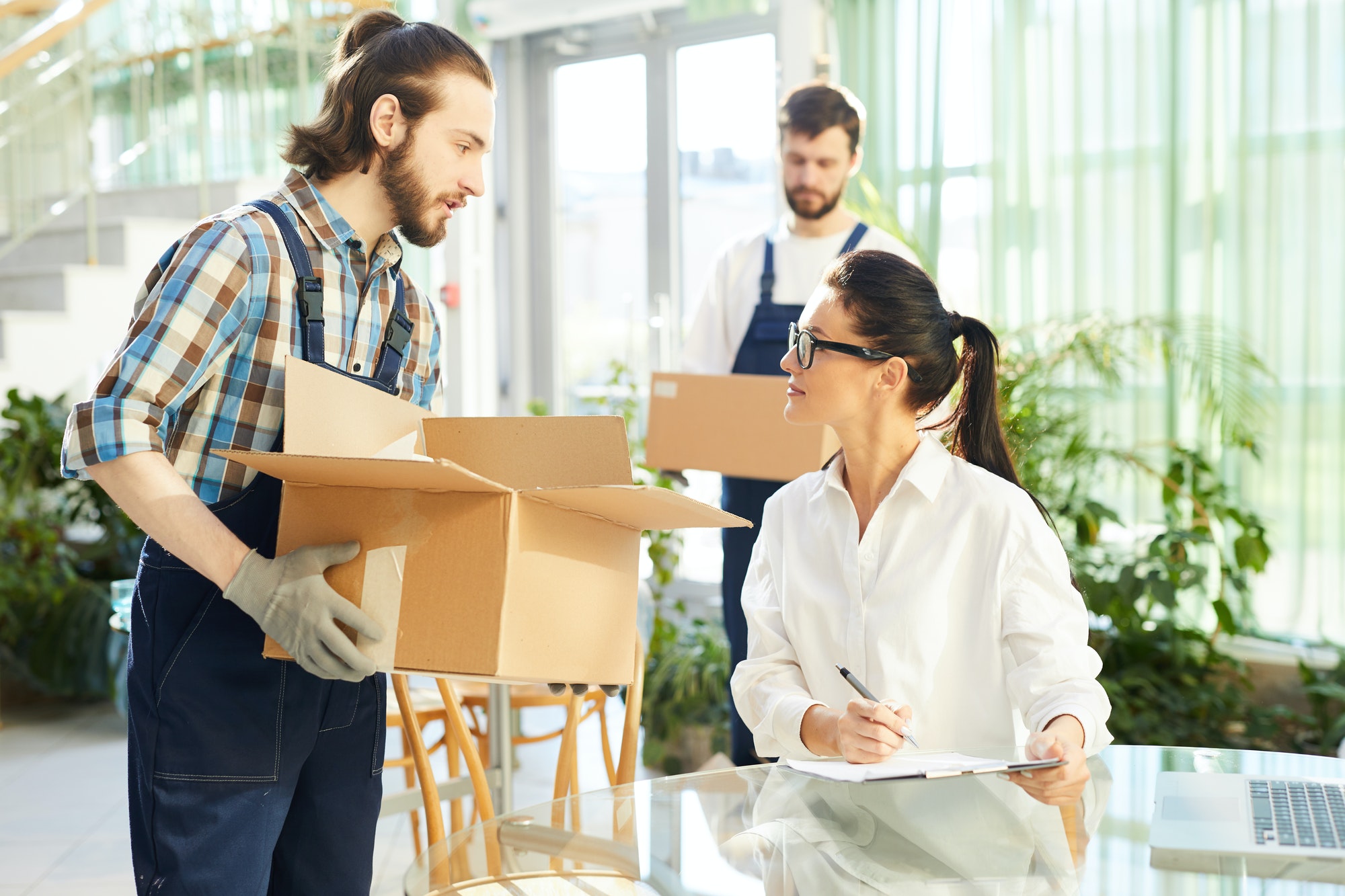 Movers And Packers | Movers In Dubai | Moving Companies
